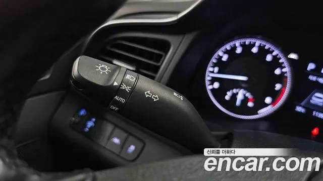 Hyundai Avante AD, миниатюра 7