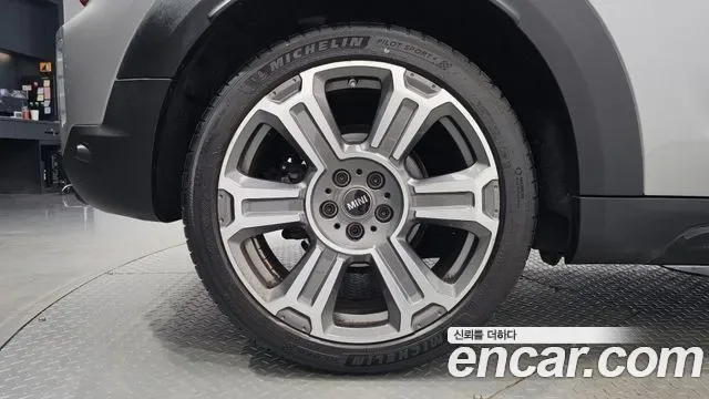 MINI Cooper ALL4 II, миниатюра 14