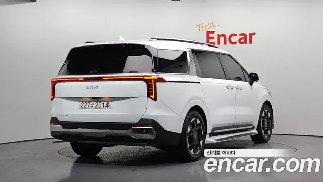 Kia Carnival дизель 9 мест Signature, миниатюра 2