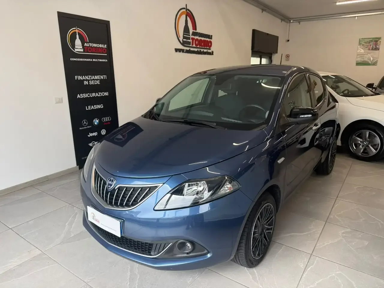 Lancia Ypsilon 1.2 69 CV 5 porte GPL Gold