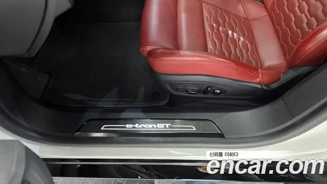 Audi e- GT Premium, миниатюра 10