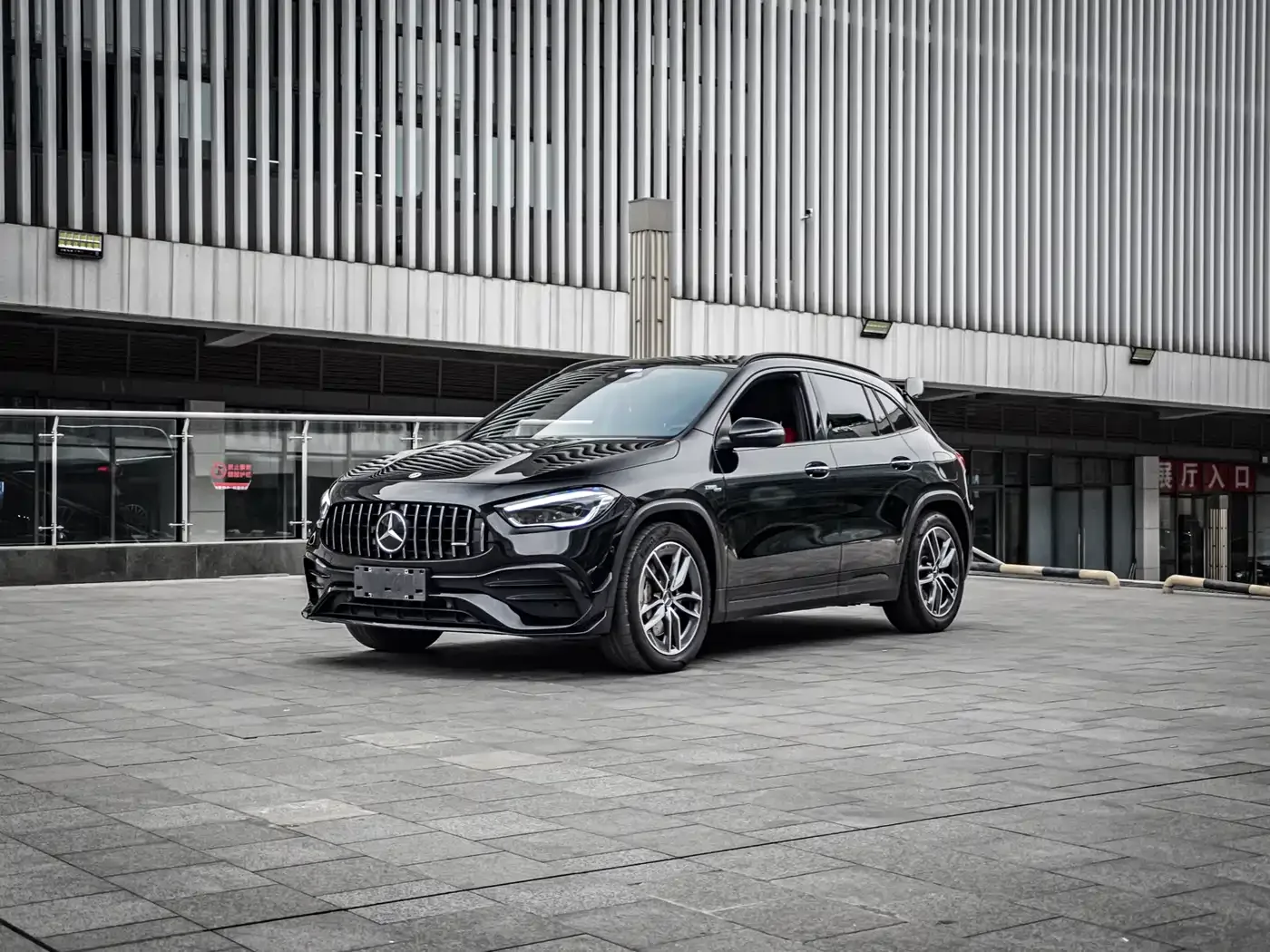 Mercedes-Benz GLA