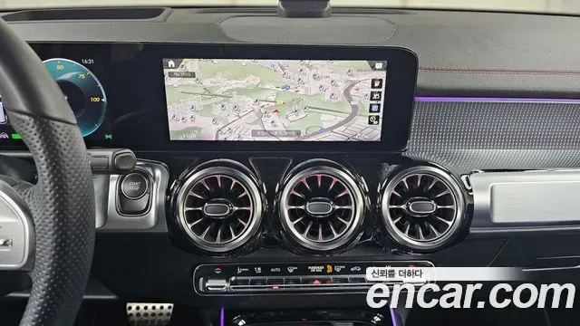 Mercedes-Benz EQB EQB300 4MATIC AMG, миниатюра 2