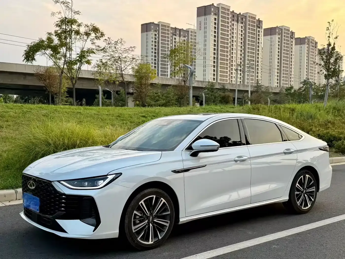 Chery Arrizo 8 PRO