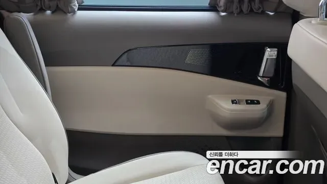 Kia Carnival HEV 9 мест Signature, миниатюра 9