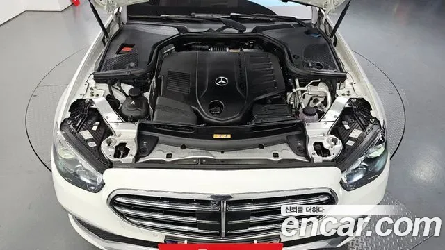 Mercedes-Benz E-Class E450 4MATIC, миниатюра 20