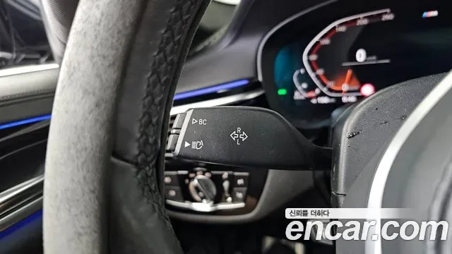 BMW 5 (G30) 520d xDrive M, миниатюра 11