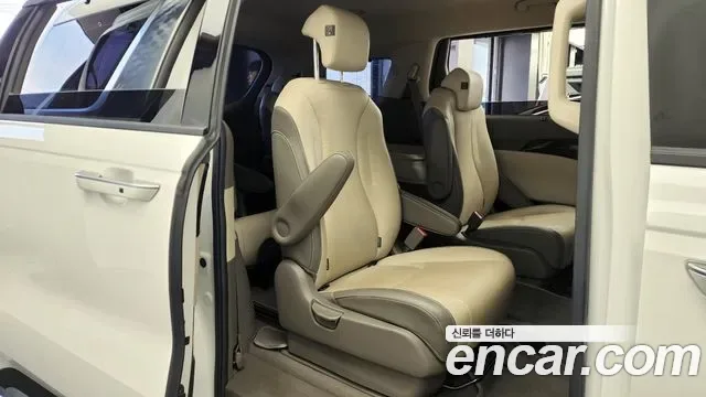 Kia Carnival дизель 9 мест Signature, миниатюра 13