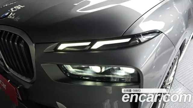 BMW X7 xDrive 40i 7 мест, миниатюра 25