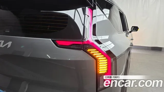 Kia EV9 4WD GT Line, миниатюра 29