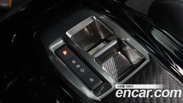 Peugeot E-208 GT Line, миниатюра 24
