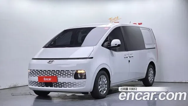 Hyundai Staria L3.5 5 мест Modern