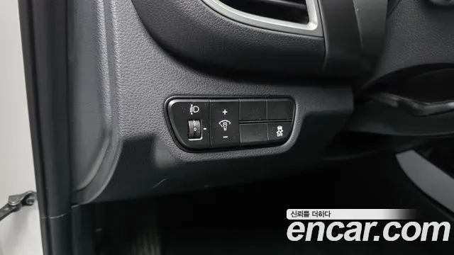 Kia Seltos бензин 2.0 2WD Prestige, миниатюра 13
