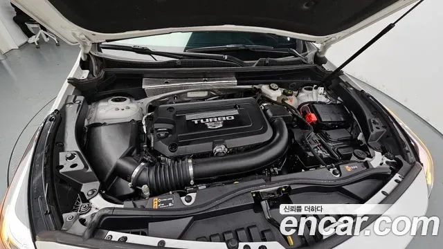 Cadillac XT4 2.0 AWD, миниатюра 4