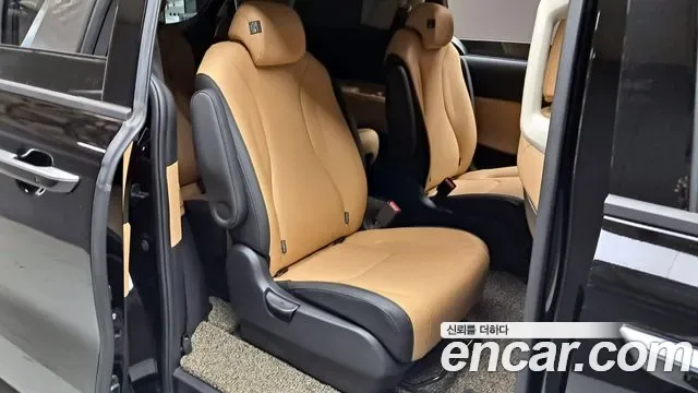 Kia Carnival дизель 9 мест, миниатюра 5