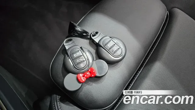 MINI Cooper II, миниатюра 6