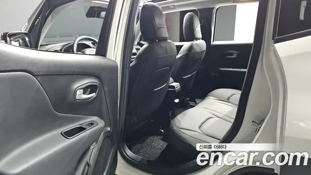 Jeep Renegade, миниатюра 23