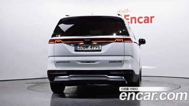Kia Carnival дизель 7 мест Signature, миниатюра 4