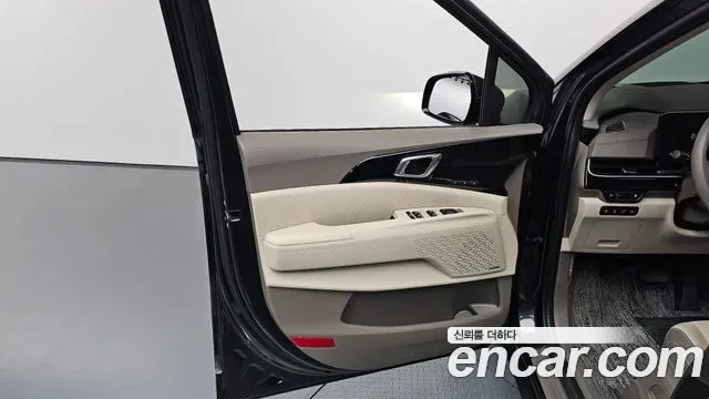 Kia Carnival бензин 9 мест Signature, миниатюра 5
