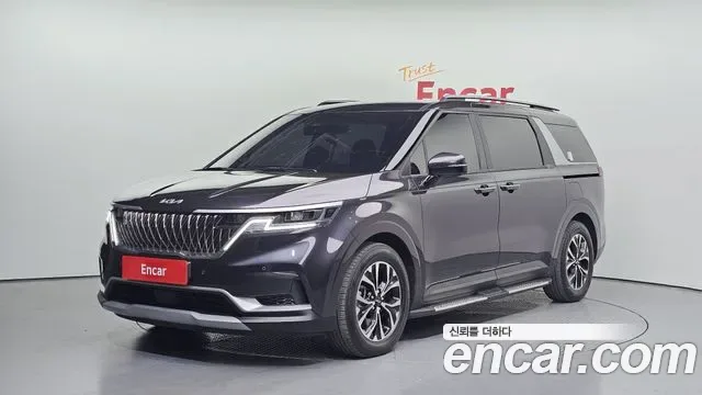 Kia Carnival дизель 9 мест Prestige