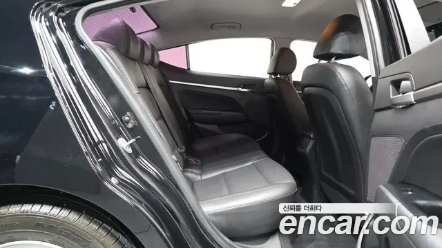 Hyundai Avante AD, миниатюра 7