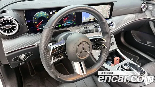 Mercedes-Benz E-Class E450 4MATIC, миниатюра 17