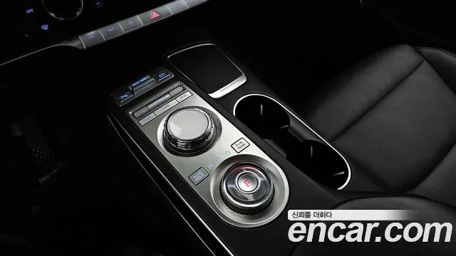 Genesis GV70 2.2 дизель 2WD ( ), миниатюра 18