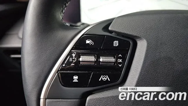 Kia EV6, миниатюра 10