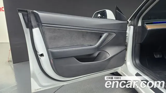 Tesla 3 AWD, миниатюра 4