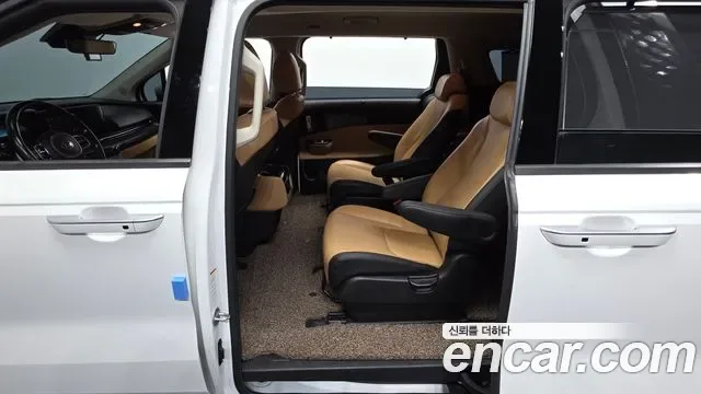 Kia Carnival дизель 9 мест, миниатюра 23
