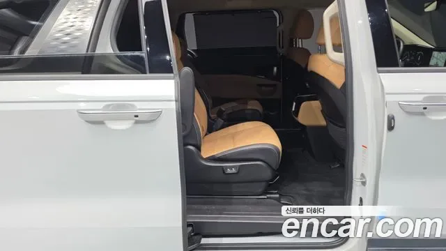 Kia Carnival дизель 9 мест, миниатюра 10
