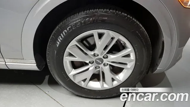 Genesis GV70 2.5T бензин AWD ( ), миниатюра 5