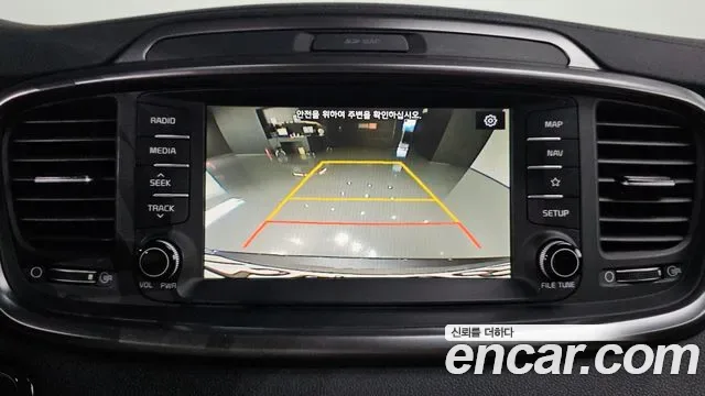 Kia Sorento дизель 2.0 2WD, миниатюра 7