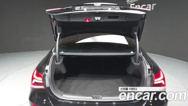 Mercedes-Benz A-Class A220, миниатюра 7
