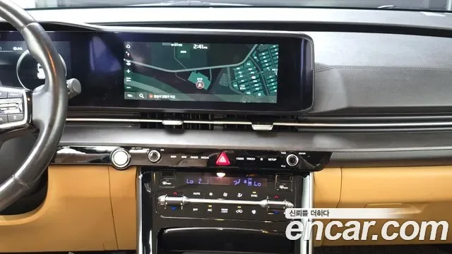 Kia Carnival бензин 7 мест Signature, миниатюра 16