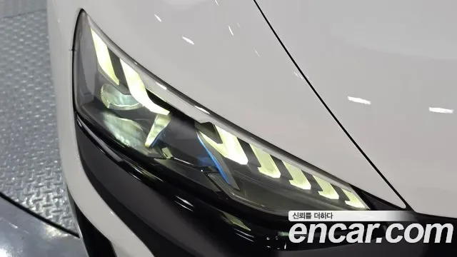 Audi e- GT Premium, миниатюра 28