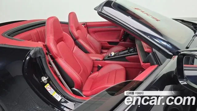 Porsche 911 GTS, миниатюра 21