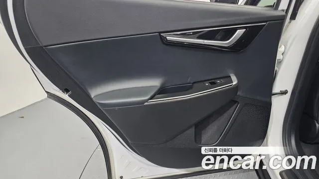 Kia EV6, миниатюра 12