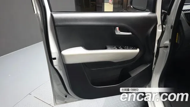 Kia Ray EV, миниатюра 10