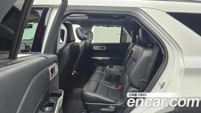 Ford Explorer 2.3 4WD, миниатюра 2
