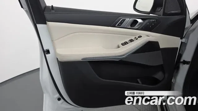 BMW X7 xDrive 40i M 7 мест, миниатюра 9