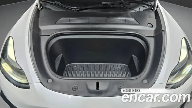 Tesla Y RWD, миниатюра 13