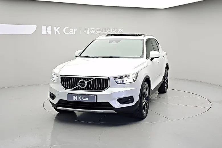 Volvo XC40 B4