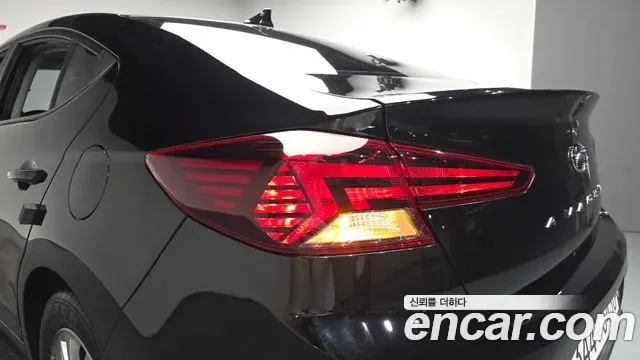 Hyundai Avante AD, миниатюра 17