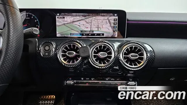 Mercedes-Benz A-Class AMG A45 4MATIC+, миниатюра 5