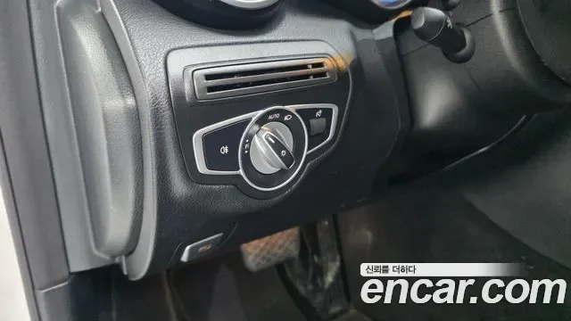 Mercedes-Benz C-Class C200, миниатюра 12
