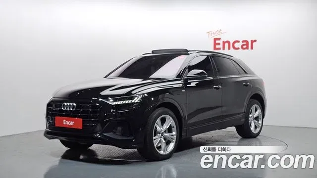 Audi Q8 45 TDI Premium