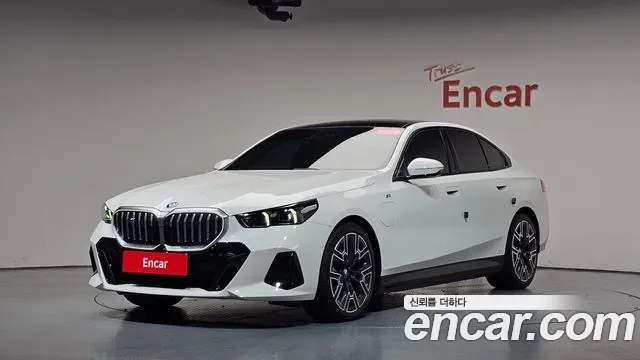 BMW 5 (G60) 530e M