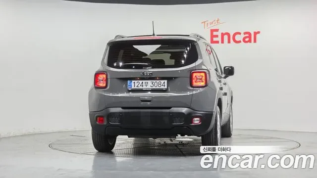 Jeep Renegade, миниатюра 7