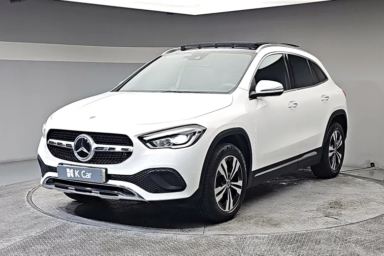 Mercedes-Benz GLA бензин 2WD GLA 220